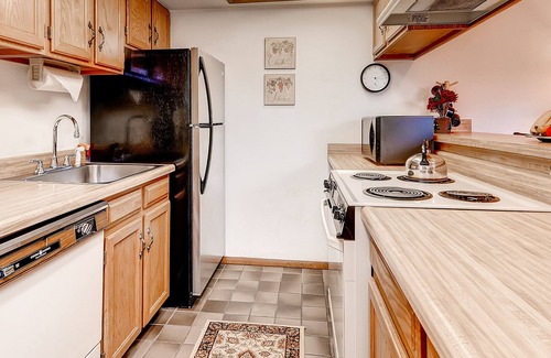 Frisco Condo | Mountainside Condominiums by CRMR