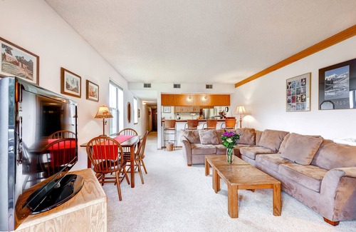 Frisco Condo | Mountainside Condominiums by CRMR
