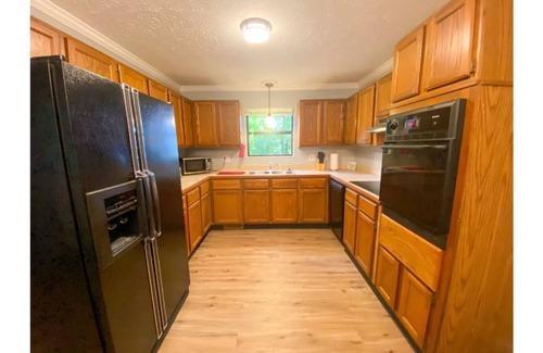 Knoxville House | Mountainside retreat 20 minutes from Downtown