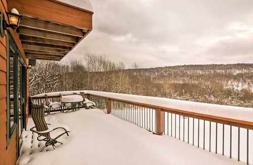 Ellicottville Cottage | Mountaintop Ellicottville Home: 7 Mi to Ski Resort