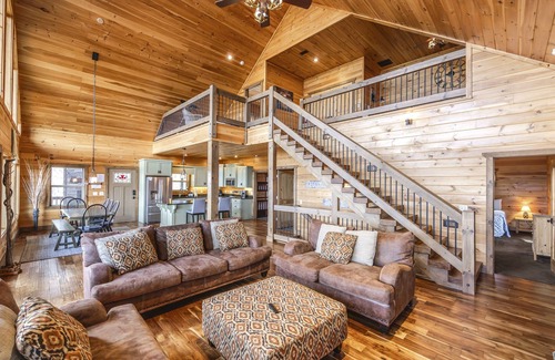 Blairsville Cabin | Mountaintop Home with a Hot Tub, Decks, Pool Table, & Stunning Views - One Dog OK