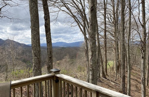 Green Mountain House | Mountaintop Retreat