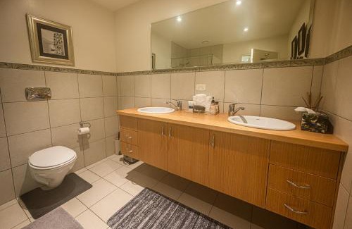 Blenheim Cabin | Mountainview Villa Luxury Lodge