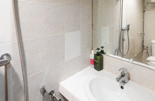 Marine Parade Hotel | Mountbatten Hotel