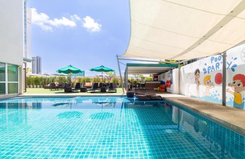 Chang Khlan Hotel | Movenpick Suriwongse Hotel Chiang Mai