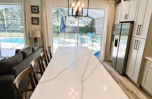 Indian Point House | Movie & Game rooms, Private pool with Sunshelf and Tesla Charger