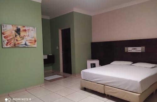 Ribeirao Preto Hotel | Movie Inn Motel e Hospedagem