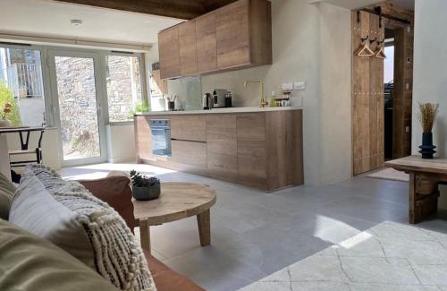 Trelil House | Mowhay Barn