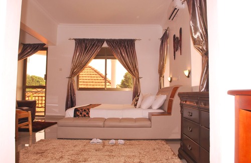 Entebbe Hotel | Mowicribs Hotel & Spa