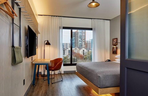 Midtown Hotel | Moxy Atlanta Midtown