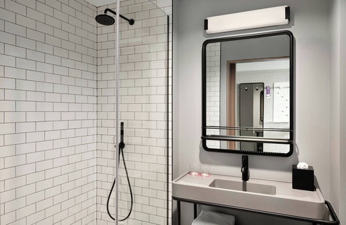 Second Ward Hotel | Moxy Charlotte Downtown