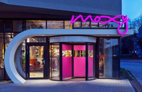 Holthausen Hotel | Moxy Duesseldorf South