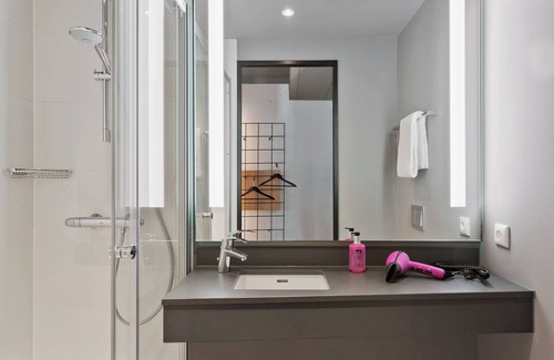Innenstadt Hotel | Moxy Frankfurt City Center