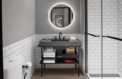 Downtown Houston Hotel | Moxy Houston Downtown