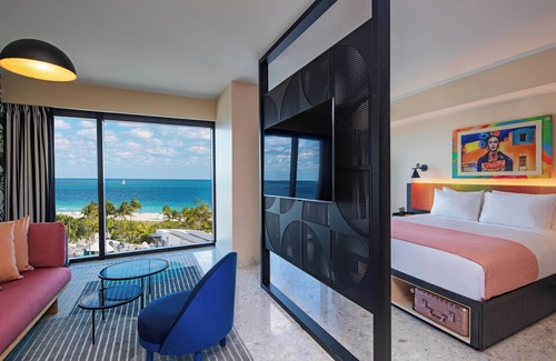 South Beach Hotel | Moxy Miami South Beach