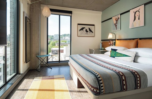 Downtown Portland Hotel | Moxy Portland Downtown