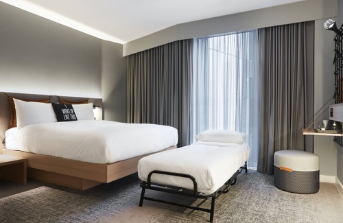 Slough Hotel | Moxy Slough
