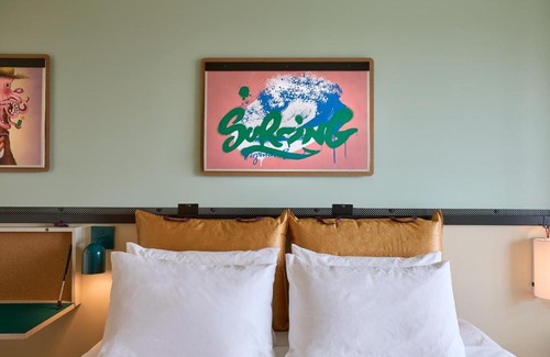 Northeast Virginia Beach Hotel | Moxy Virginia Beach Oceanfront
