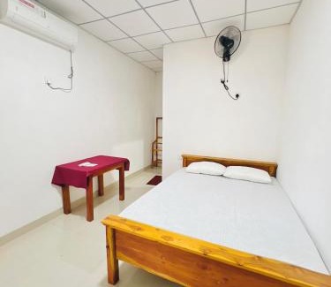 Attikulama Hotel | Moyaana in