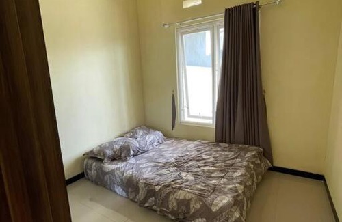 Dinoyo Villa | MP Homestay Wijaya Kusuma C13