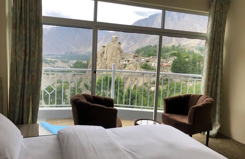 Karimabad Hotel | MP Hotel