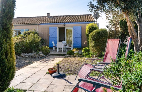 Saint-Pierre-la-Mer House | MP21 3-room villa on large garden with view of sea and Clape