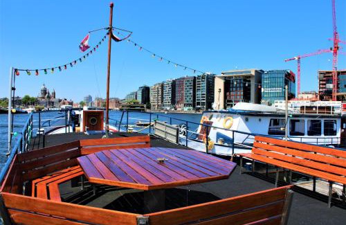 Nieuwmarkt en Lastage Boat Rental | Mps Holland
