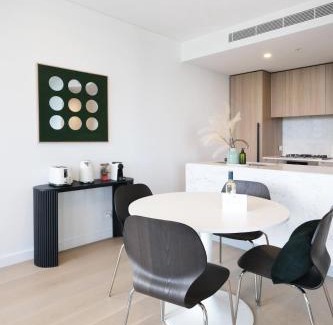 Macquarie Park Apartment | MQ Lux 2BR Apartment with study, pool, free parking, Metro
