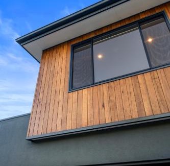 Bright House | Mr Smith