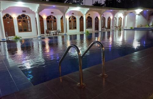 Uppuveli Hotel | MRD Beach Hotel