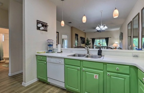 Bahama Bay Villa | Ms Pac Man-Amazing Upgraded Villa-Near Disney at The Bahama Bay Resort and Spa