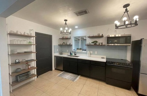 Encanto Apartment | *Msg for 5%off*2Bed1Bath KingBeds House MidtownPHX