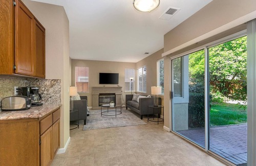 Carmine - Parkmont House | MSP3 Masterfully Blending Comfort and Convenience