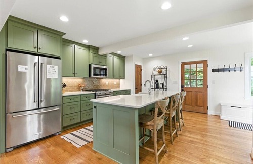 Rome House | Mt Alto Chalet Retreat~ Mountain + Sunrise Views
