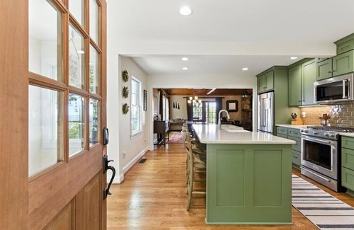 Rome House | Mt Alto Chalet Retreat~ Mountain + Sunrise Views