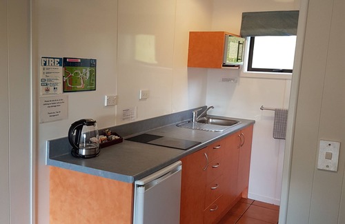Wanaka Hotel | Mt Aspiring Holiday Park
