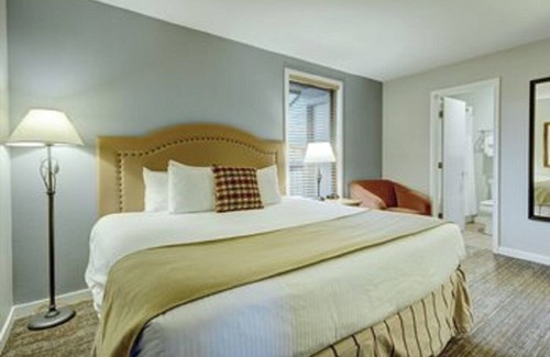 Bend Resort | Mt. Bachelor - Oregon's most celebrated ski resort !