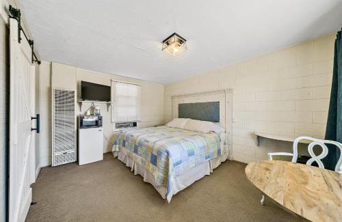 Zion National Park East Entrance Apartment | Mt Carmel Motel in Southern Utah