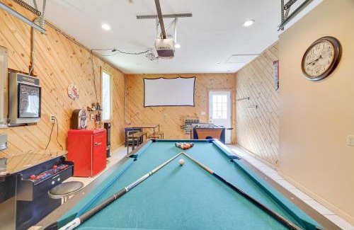 Blakeslee Ski Chalet | Mt. Maplewood Lake House