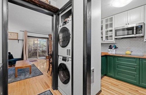 West Dover Apartment | Mt Snow Retreat | Walk to brewery