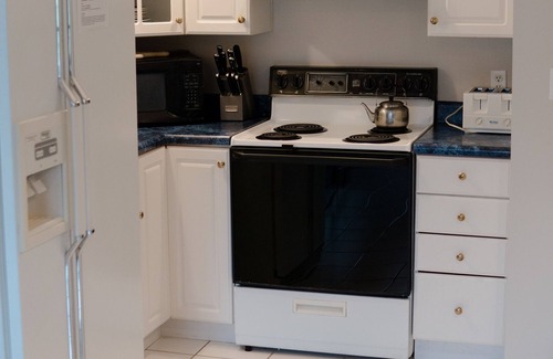 Weaverville House | Mtn. Getaway- New Hot Tub! Close the Blue Ridge Pkwy (1)
