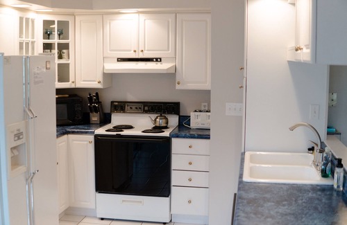 Weaverville House | Mtn. Getaway- New Hot Tub! Close the Blue Ridge Pkwy (1)
