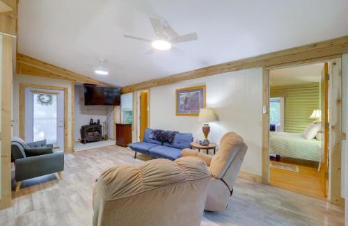 Newland House | Mtn Home with Deck and Community Amenities in Newland