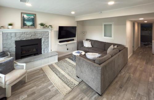 Tahoe Village Apartment | Mtn-View Lake Tahoe Escape Heavenly Daze Chalet