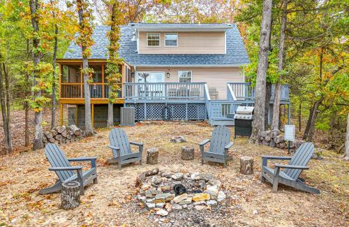 Eureka Springs House | Mtn Views and Fire Pit Eureka Springs Home