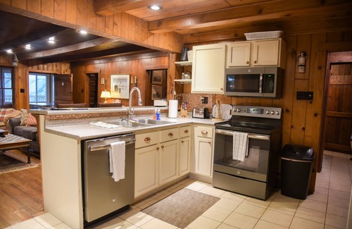 Bristol Other | Mtn Views at Eastview Farm, 3bd/2ba,15 min from King University/Downtown Bristol