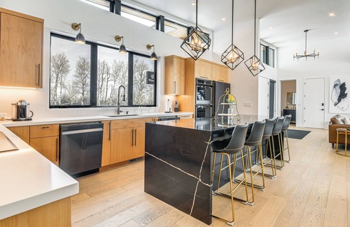 Tetonia House | Mtn Views & Private Hot Tub: Luxe Tetonia Retreat