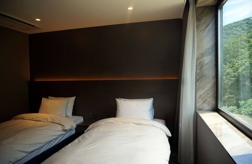 Dong-Gu Hotel | Mudeungpark Hotel