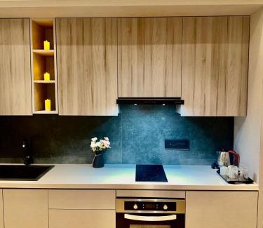 Greater Noida Apartment | Muffin Stays