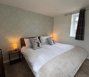 Bannockburn House | Muirside Cottage